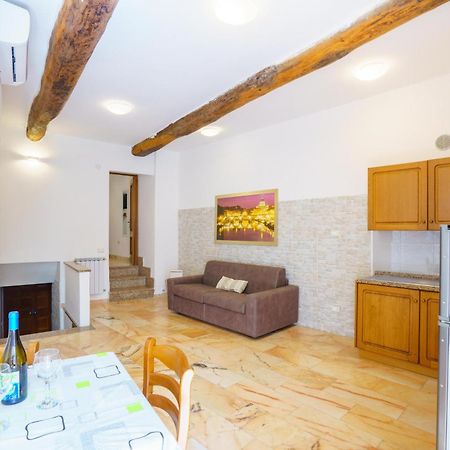 Da Rocky Apartment Riomaggiore Exterior photo